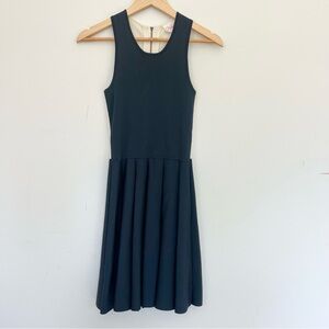 Parker Nordstrom Elegant Navy Blue Sleeveless Dress w Skirt Pleats Back Cuts SM